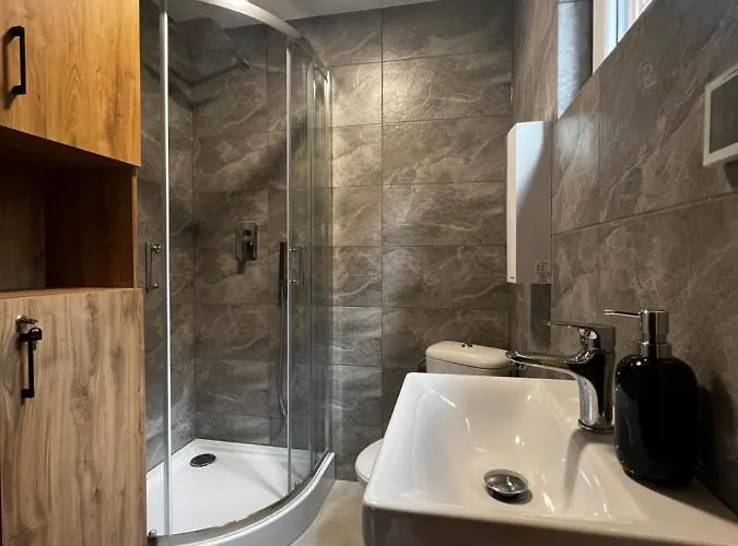 Bacowka Na Lesnej Lodge Polwies